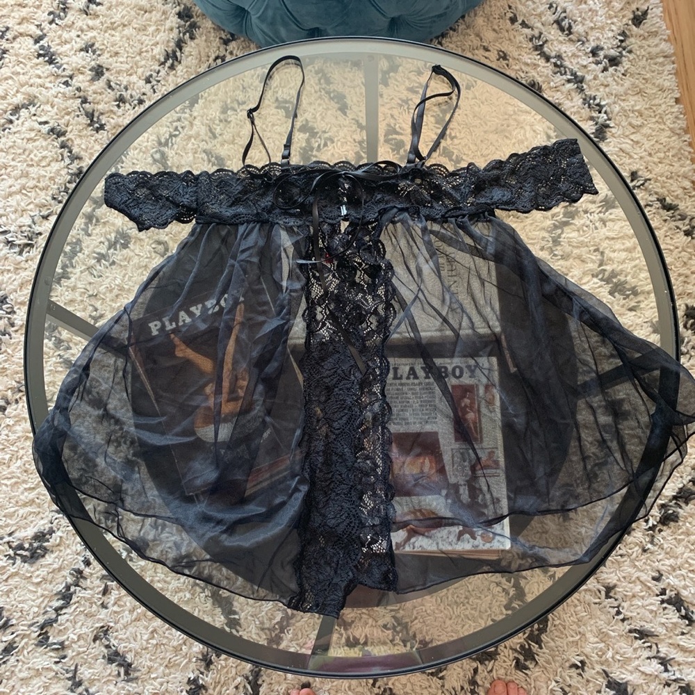 Teddy top with off the shoulder arms
